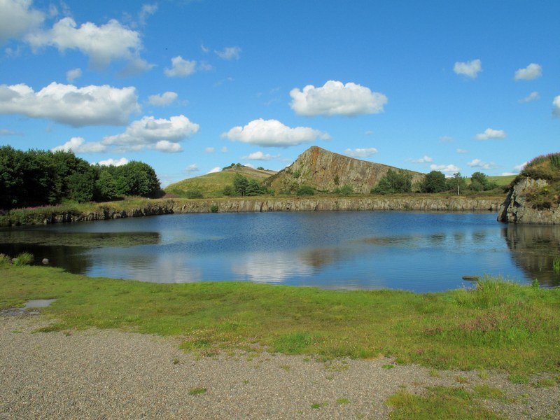 Cawfields