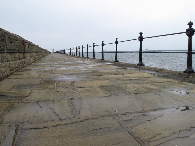 Tynemouth Lighthouse and Pier